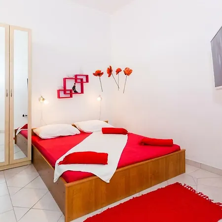 By The Way Apartment *